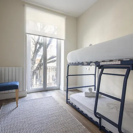 Urbieta Korner - Local Rentss Apartmán