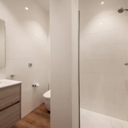 Urbieta Korner - Local Rentss Apartmán *