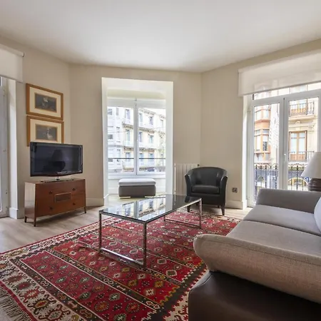 Apartmán Urbieta Korner - Local Rentss *