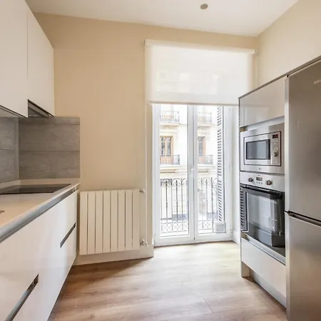 Urbieta Korner - Local Rentss Apartmán